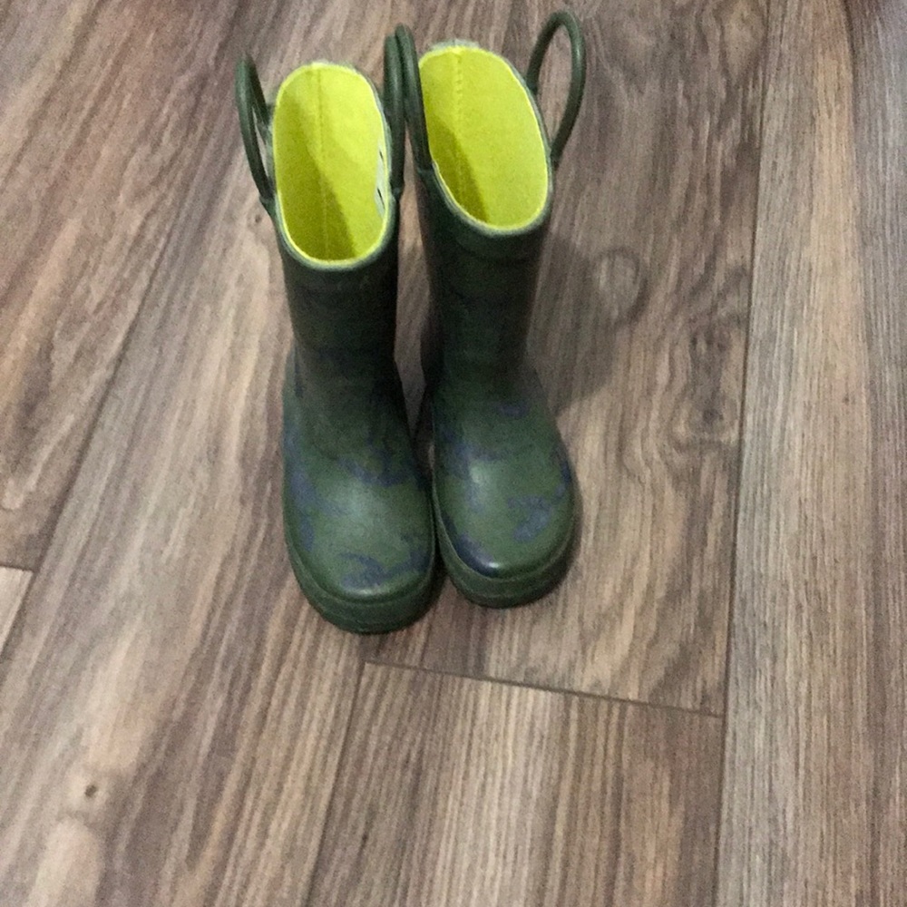 Rain boot